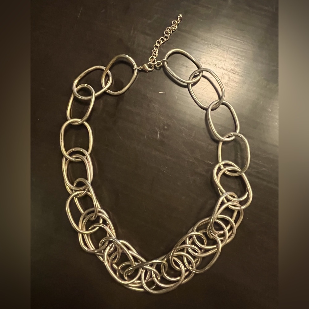 Gold big chain necklace